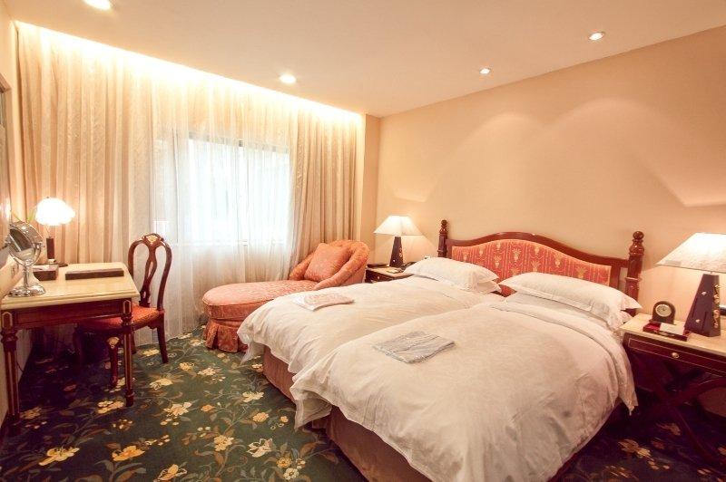 Royal Seasons Hotel Beitou Тайбэй Экстерьер фото