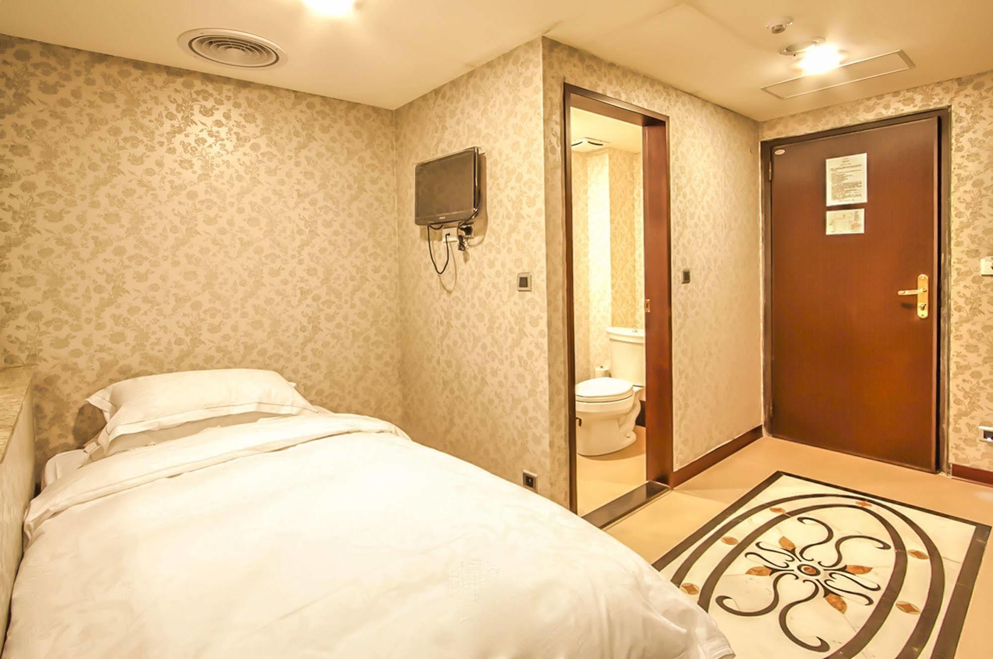 Royal Seasons Hotel Beitou Тайбэй Экстерьер фото